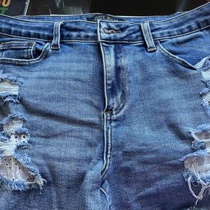 Judy Blue denim shorts